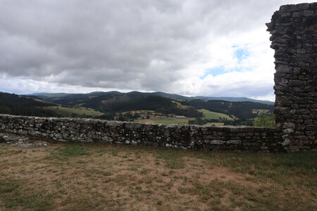 2024_09_05 De Langogne à La Bastide-Puylaurent, IMG_7515 Vue depuis le château de Luc