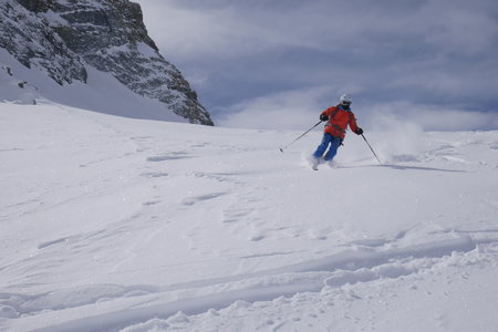 2018-03-18-21-ski-freerando-vatournenche, alpes-aventure-ski-hors-pistes-zermatt-unterer-gletscher-2018-03-19-04