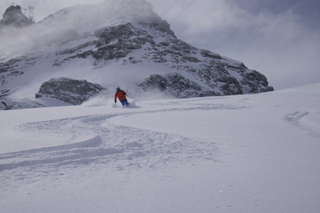 2018-03-18-21-ski-freerando-vatournenche, alpes-aventure-ski-hors-pistes-zermatt-unterer-gletscher-2018-03-19-06