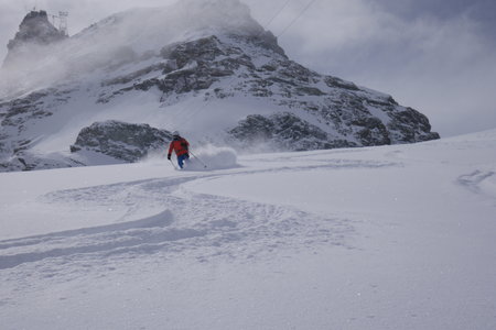2018-03-18-21-ski-freerando-vatournenche, alpes-aventure-ski-hors-pistes-zermatt-unterer-gletscher-2018-03-19-09
