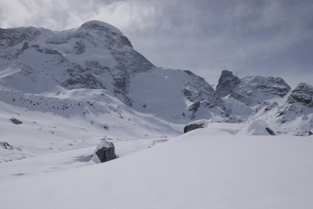 2018-03-18-21-ski-freerando-vatournenche, alpes-aventure-ski-hors-pistes-zermatt-unterer-gletscher-2018-03-19-28