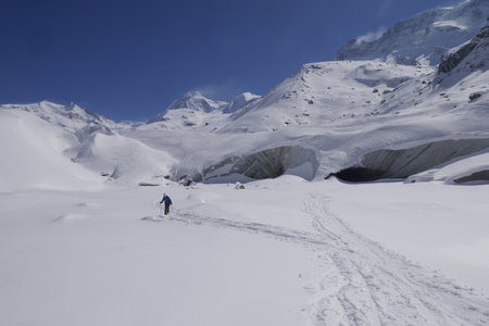 2018-03-18-21-ski-freerando-vatournenche, alpes-aventure-ski-hors-pistes-zermatt-unterer-theodule-gletscher-2018-03-21-25