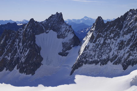 2019-06-20-23-roche-faurio-ecrins, Roche-faurio-alpinisme-roche-faurio-ecrins-alpes-aventure-2019-06-23-32