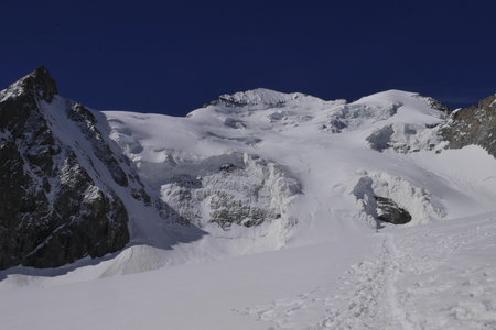 2019-06-20-23-roche-faurio-ecrins, Roche-faurio-alpinisme-roche-faurio-ecrins-alpes-aventure-2019-06-23-36