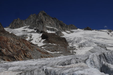 2019-07-29-08-04-mont-blanc, ecole-de-glace-glacier-du-tour-alpes-aventure-2019-07-30-53