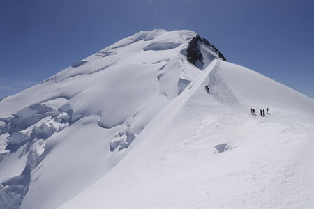 2019-07-29-08-04-mont-blanc, ascension-du-mont-blanc-alpes-aventure-2019-08-03-31