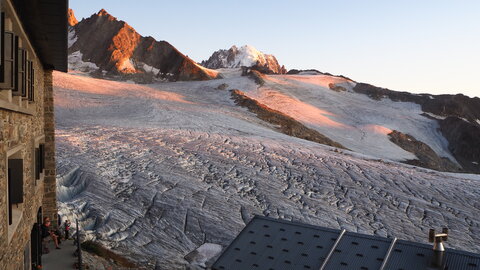 2019-09-02-08-mont-blanc, ecole-de-glace-francois-lacour-alpes-aventure-2019-09-03-175